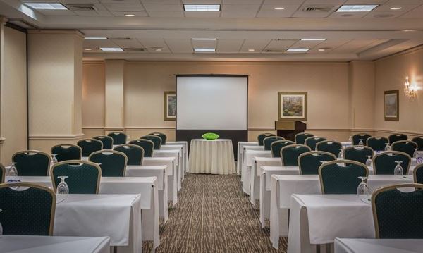 Holiday Inn Arlington at Ballston