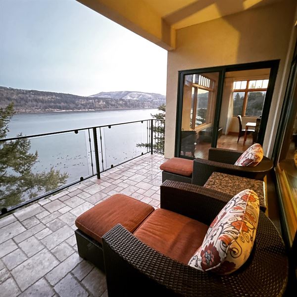 Columbia Cliff Villas Hotel