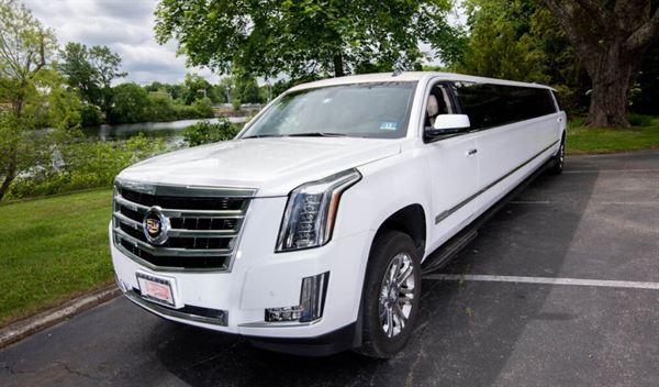 Limousines of Newport and Providence