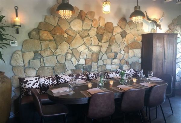 Ellie's Tap and Vine