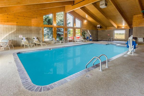 AmericInn Lodge & Suites Albert Lea