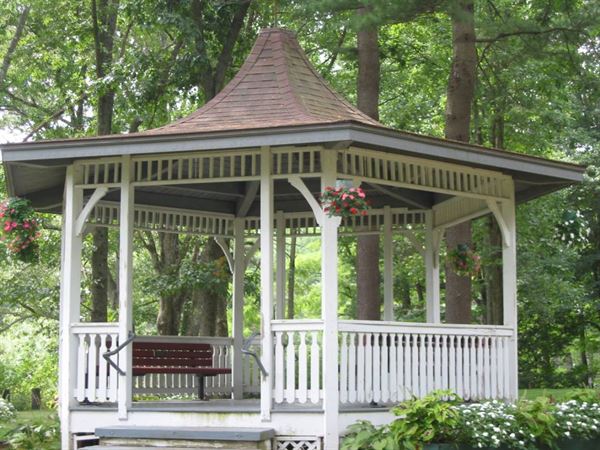 Frank Newhall Look Park