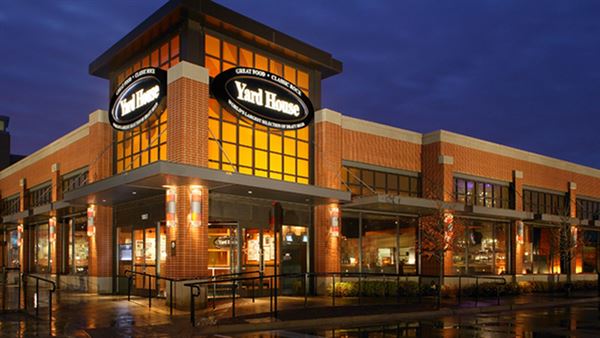 Yard House at the Battery