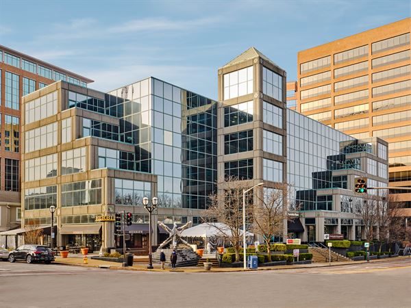 Business Meeting Venue in St. Louis - Clayton