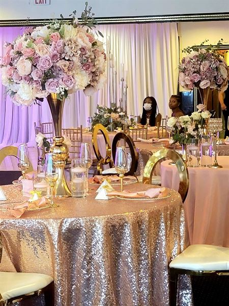 Thee Exquisite Experience