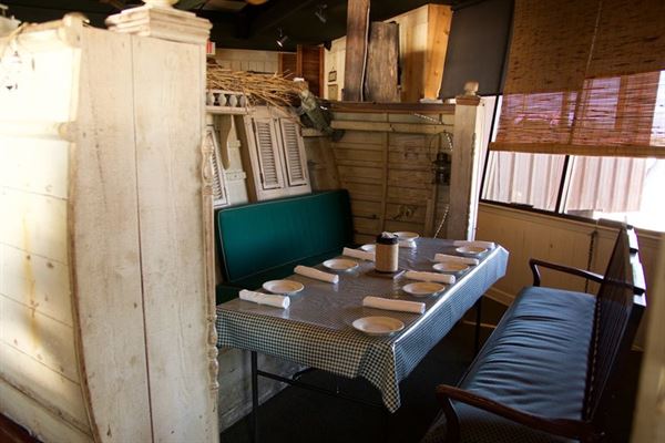 Felix's Fish Camp Grill