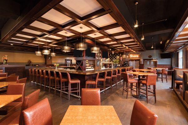 Four Points by Sheraton Victoria Gateway