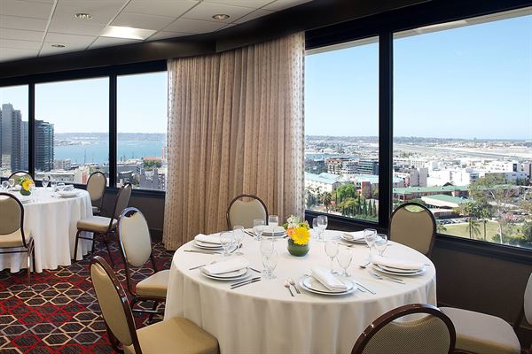 Four Points by Sheraton San Diego Downtown