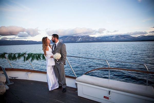 Lake Tahoe - Bleu Wave Cruises