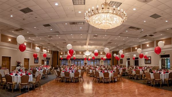Ten Oaks Ballroom