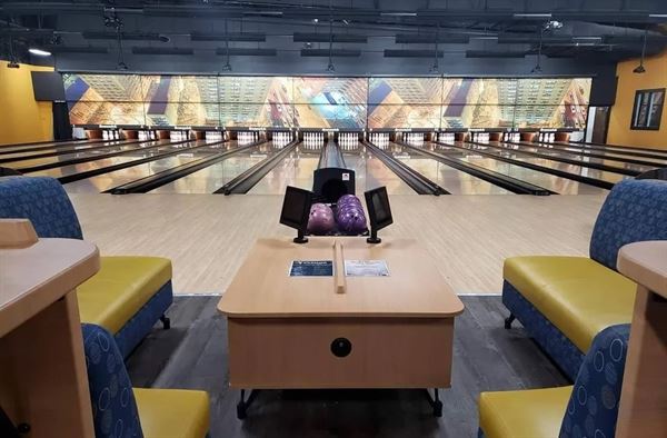 Premier Bowl & Bistro