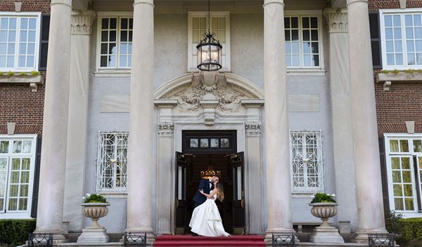 Glen Cove Mansion Hotel & Conference Center