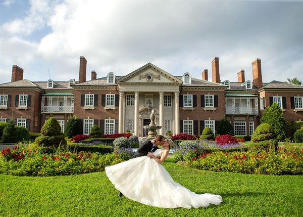 Glen Cove Mansion Hotel & Conference Center