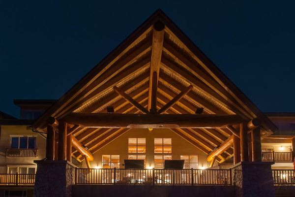 The Hillcrest Hotel, A Coast Resort