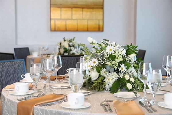 Buffalo Marriott at LECOM HARBORCENTER