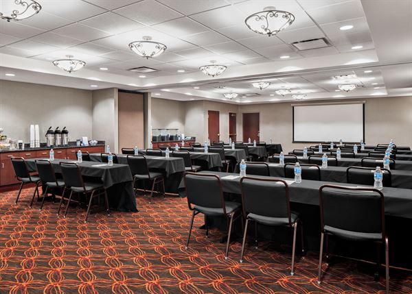 Hampton Inn & Suites Grove City