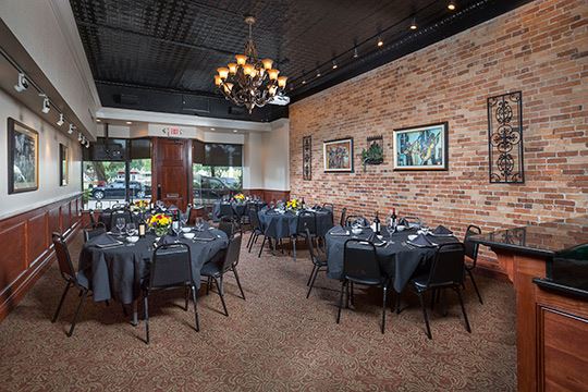 Harry's Seafood Bar and Grille