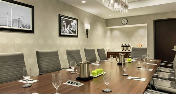 Embassy Suites by Hilton Denton Convention Center