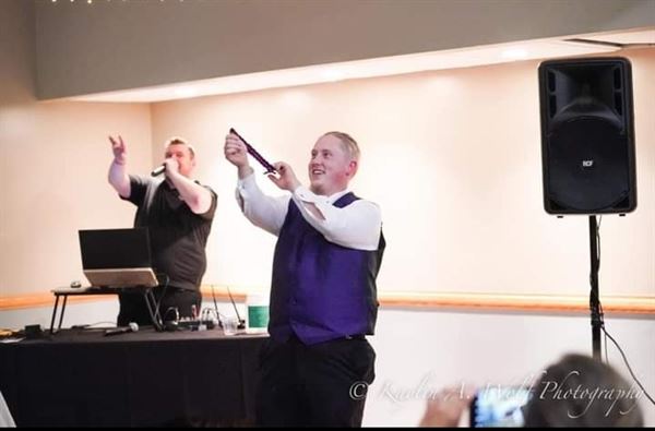 Rebel O.Ne DJ Service