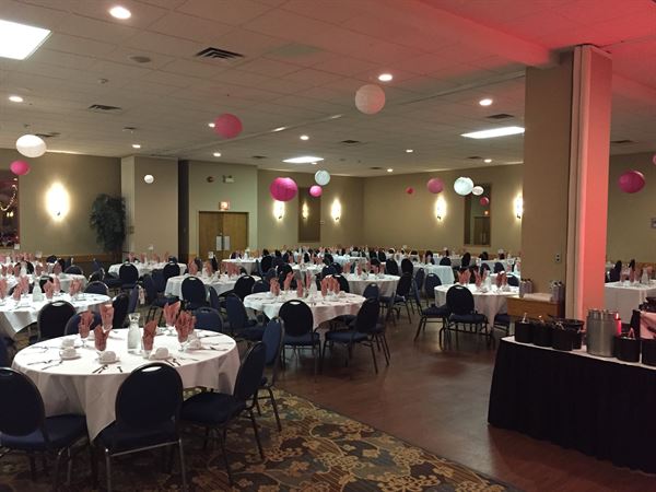 Heritage Inn & Suites Brooks