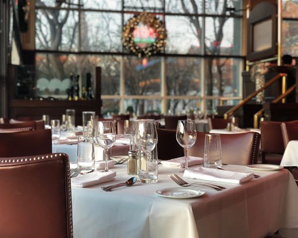 Hemenway's Seafood Grill & Oyster Bar