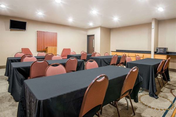 Hawthorn Inn & Suites by Wyndham Las Vegas/Henderson