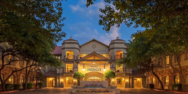 Hotel Indigo San Antonio-Riverwalk