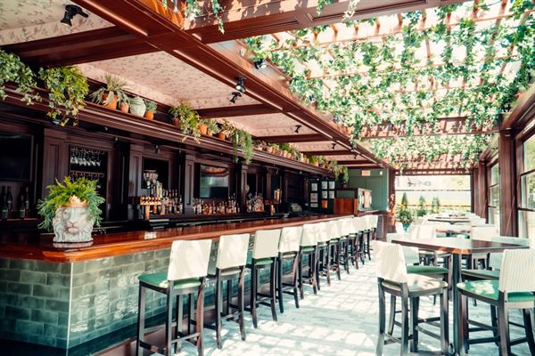 Joe's American Bar & Grill on the Waterfront