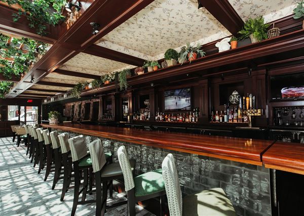 Joe's American Bar & Grill on the Waterfront