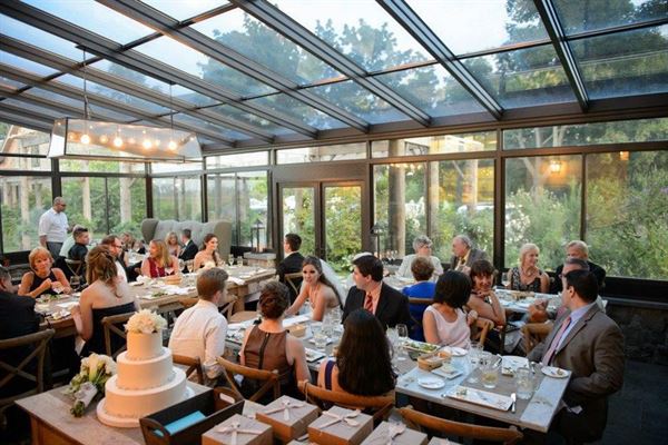 Jedediah Hawkins Inn