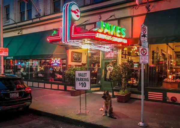 Jake's Famous Crawfish