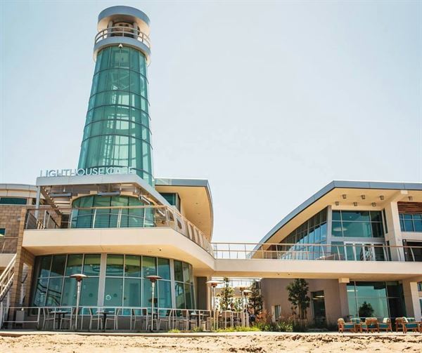 Lighthouse Bayview Café