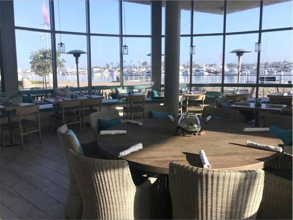 Lighthouse Bayview Café