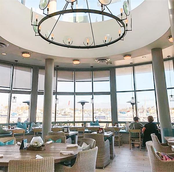 Lighthouse Bayview Café