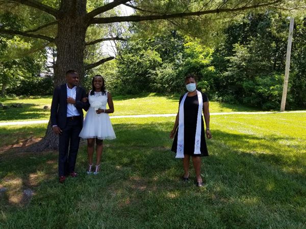 Weddings Quick And Sweet