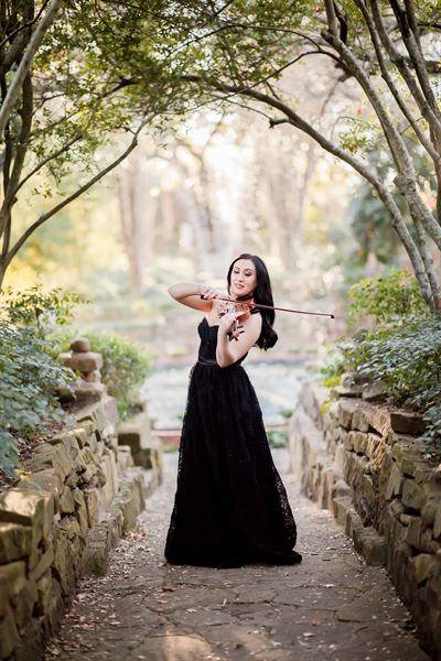 Lockyear_Music (One-Man-Ban Violinist with PA Sound System)