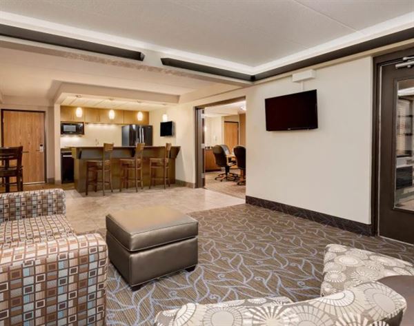 Baymont Inn & Suites Owatonna