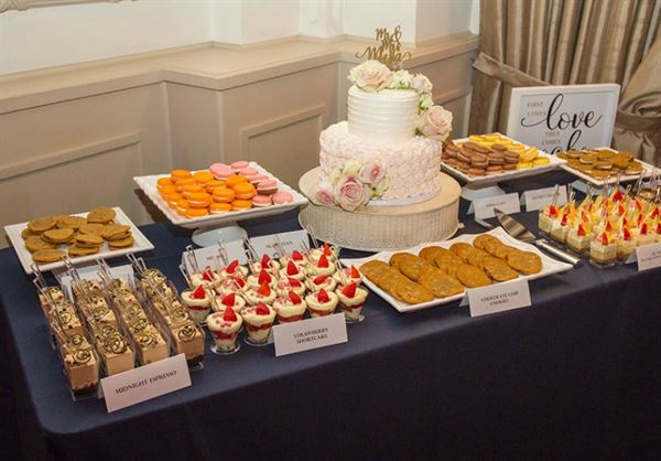 La Cocina International Restaurant