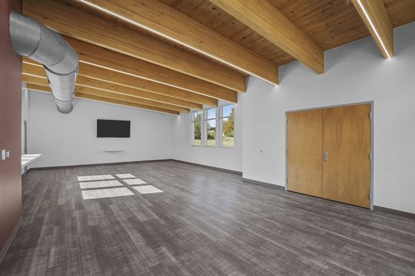 Crouch Event Center at Bicentennial Park