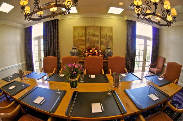 La Posada Hotel Suites