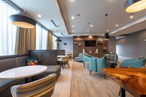 Holiday Inn Woodruff Rd