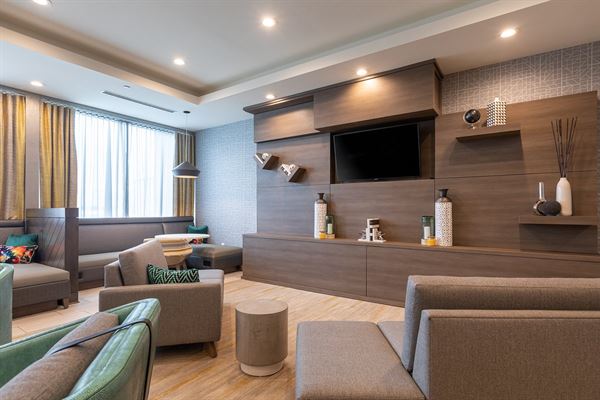 Holiday Inn Woodruff Rd