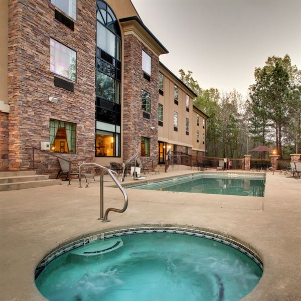 The Lodge On Lake Oconee