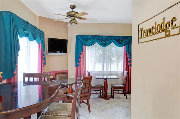 Travelodge by Wyndham Lynwood