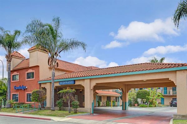 Travelodge by Wyndham Lynwood