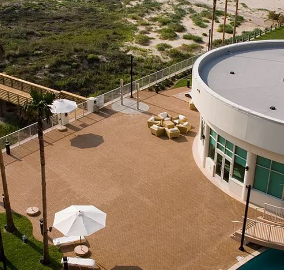 Peninsula Island Resort and Spa