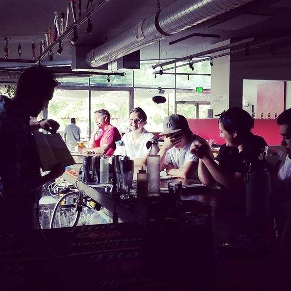 Lucky Pie Pizza & Taphouse