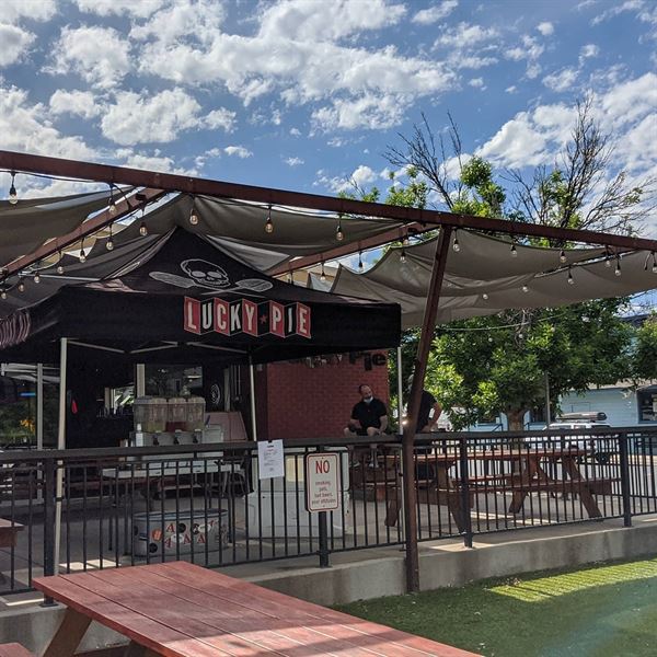 Lucky Pie Pizza & Taphouse