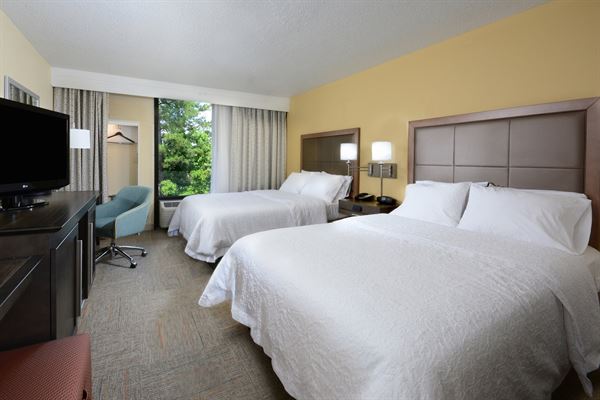 Hampton Inn Charlotte North/ Lake Norman