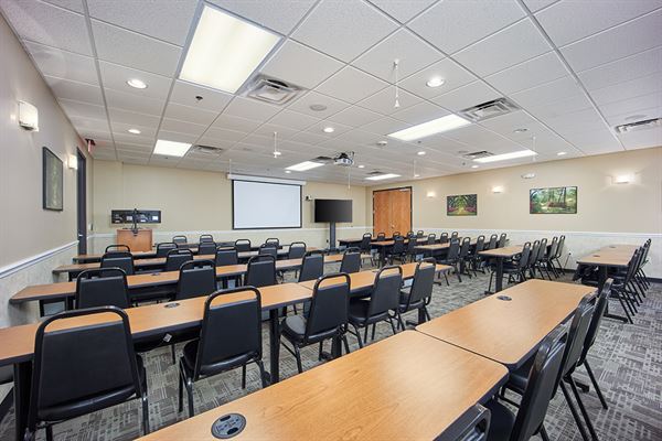 Carrollwood Conference & Training Center by DemiSar Workspace